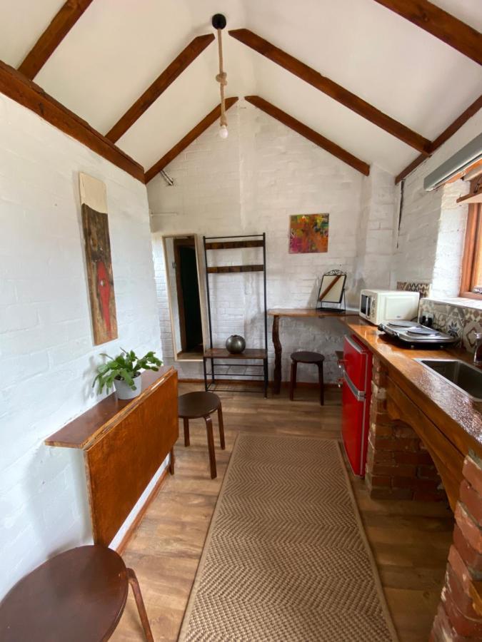 Cute Mini-Studio In Blythburgh 아파트 외부 사진